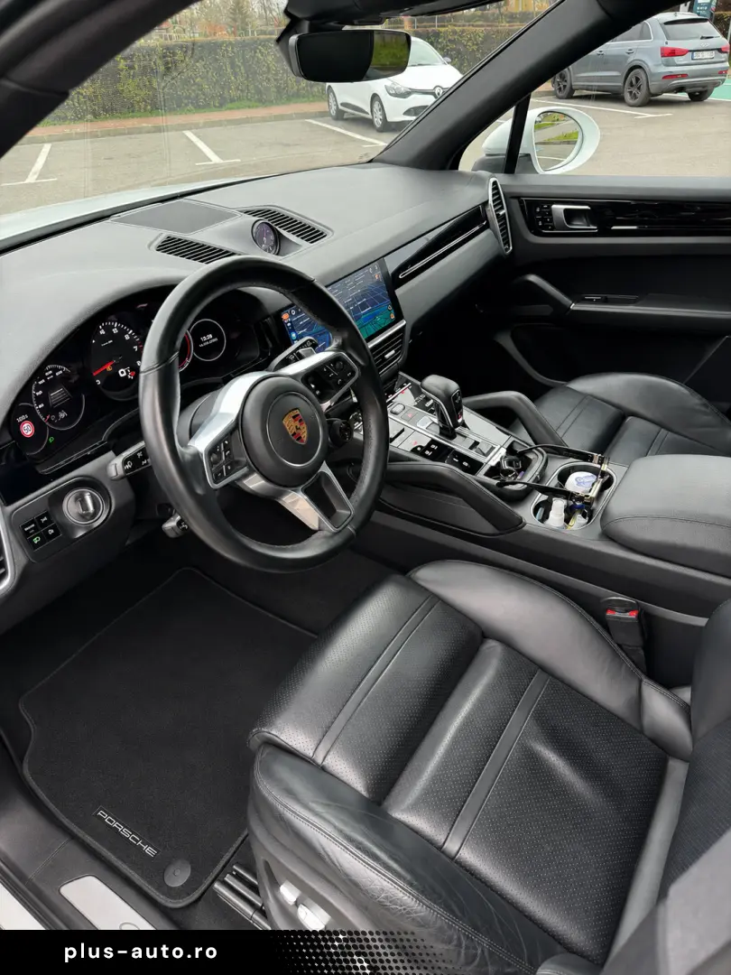 Porsche Cayenne 2019   340CP   Sport Chrono   Panoramic