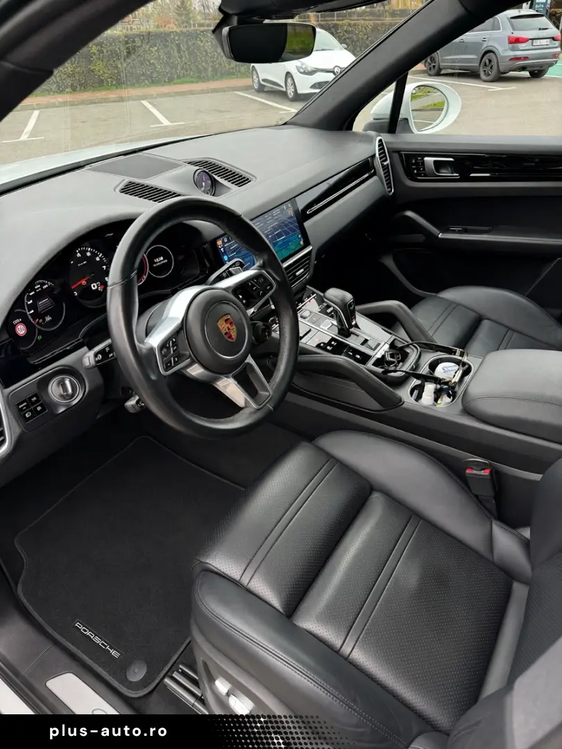 Porsche Cayenne 2019   340CP   Sport Chrono   Panoramic