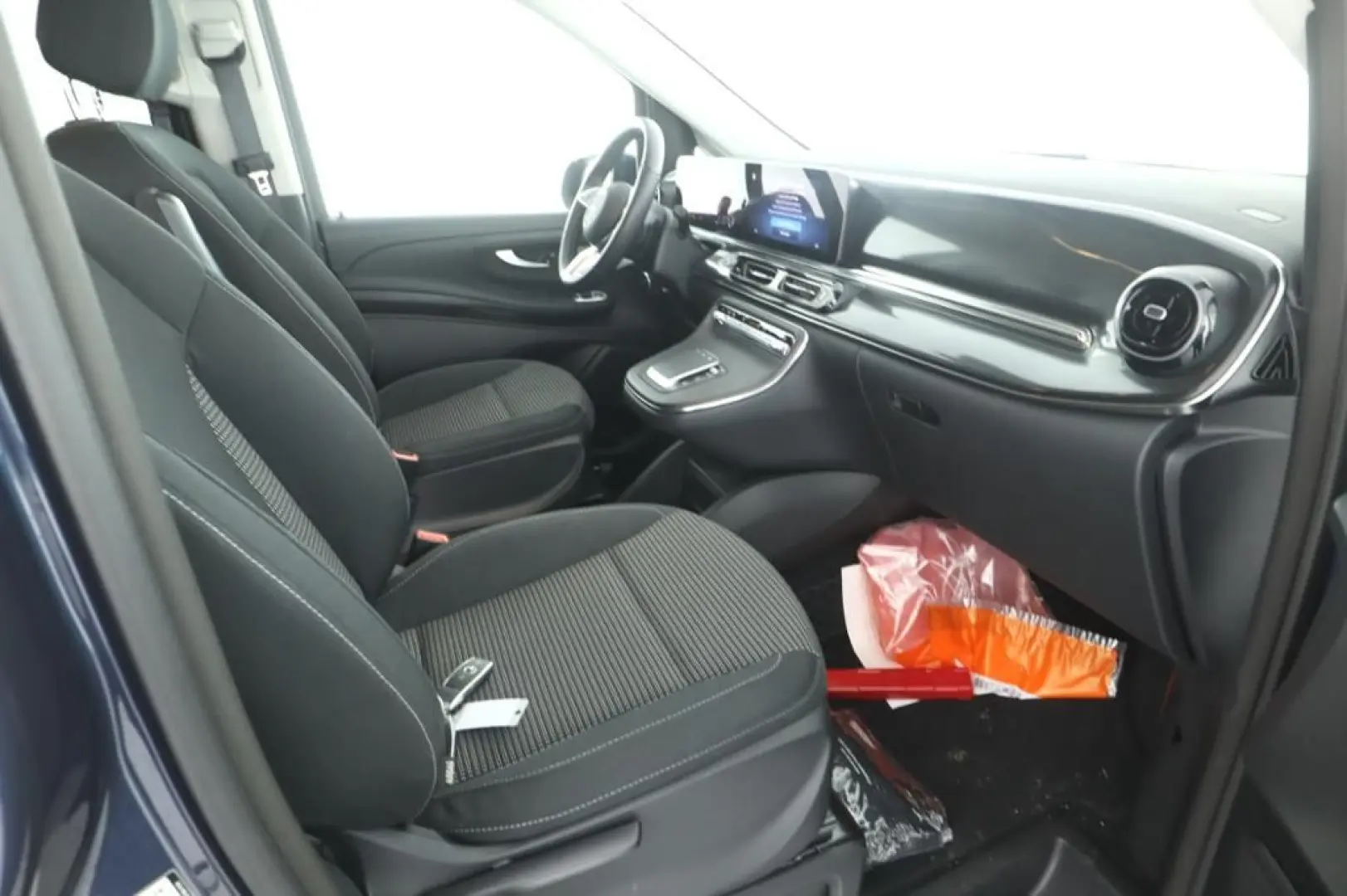 V 220 d Distronic Lenkradheizung AHK2.5t