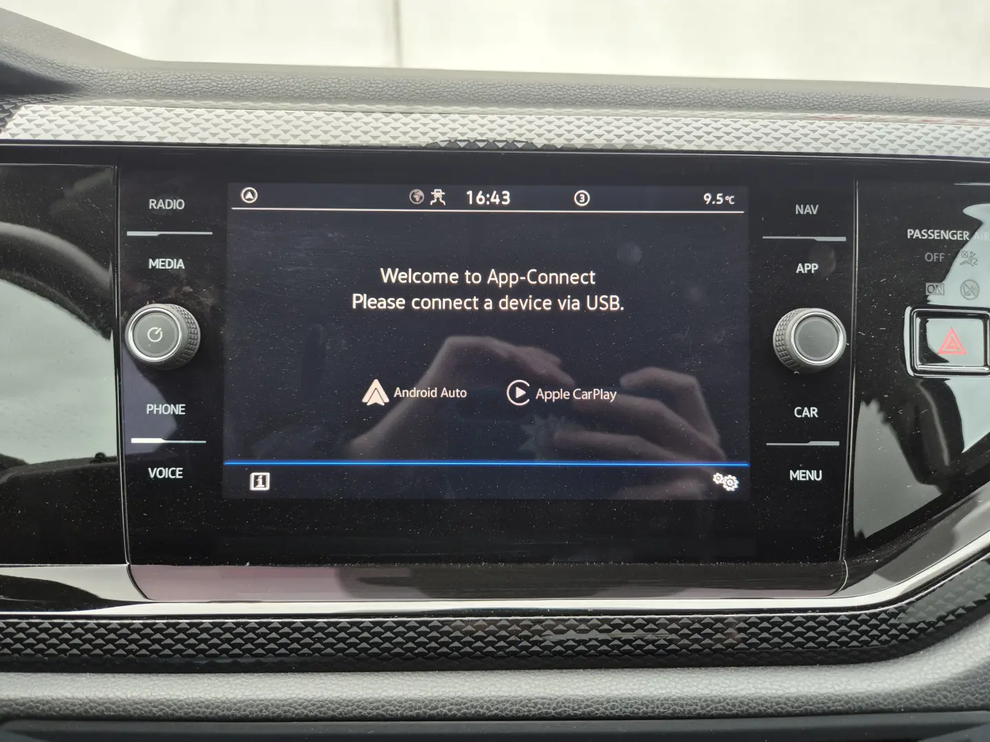 Volkswagen Taigo 1.0 TSI 110 CP DSG Life 2024