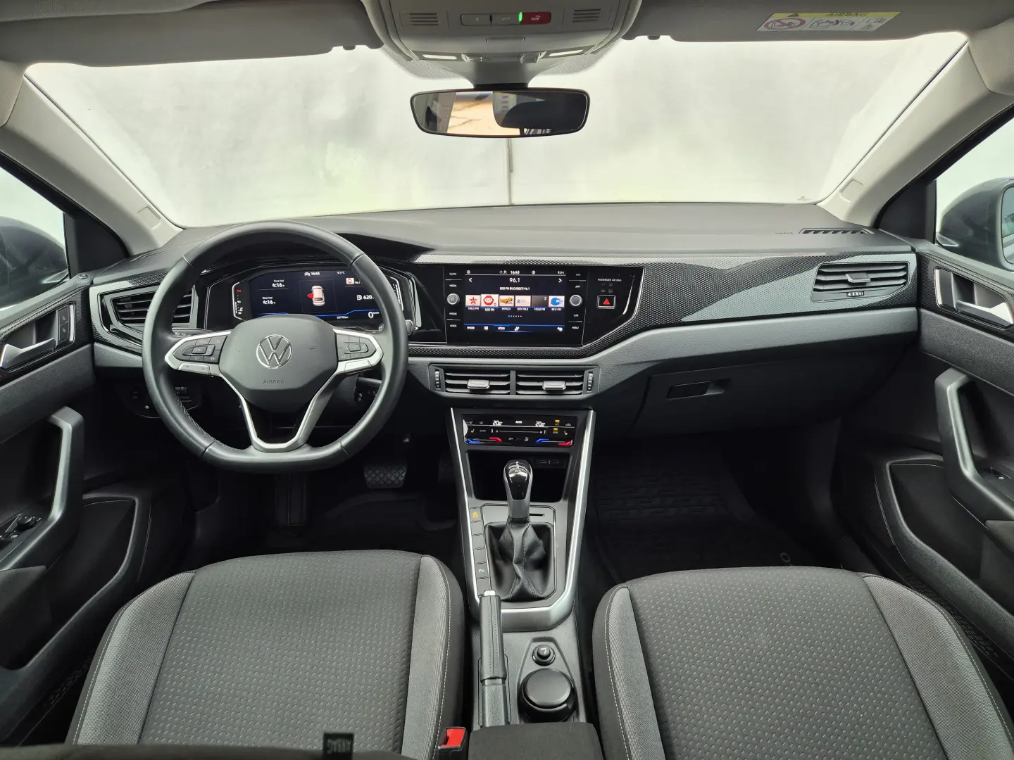 Volkswagen Taigo 1.0 TSI 110 CP DSG Life 2024