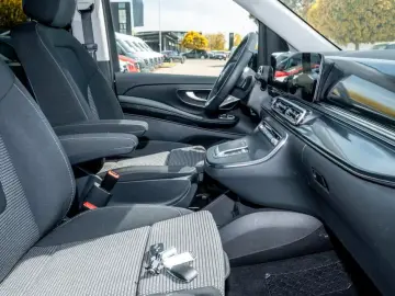 V 220 STYLE AHK LED MBUX NAVI KLIMA