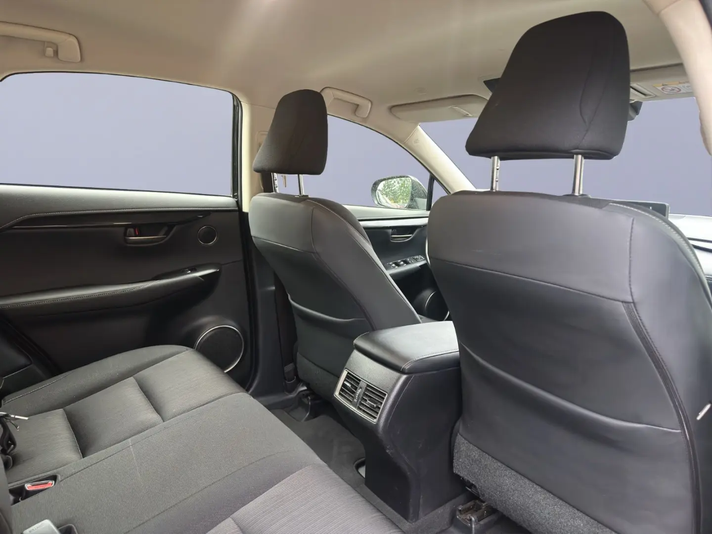 NX 300h Amazing Edition LED SHZ PDC