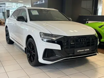 Q8 60 TFSIe S LINE NAVI K-360 B&O S-CLOSE 22ZOLL