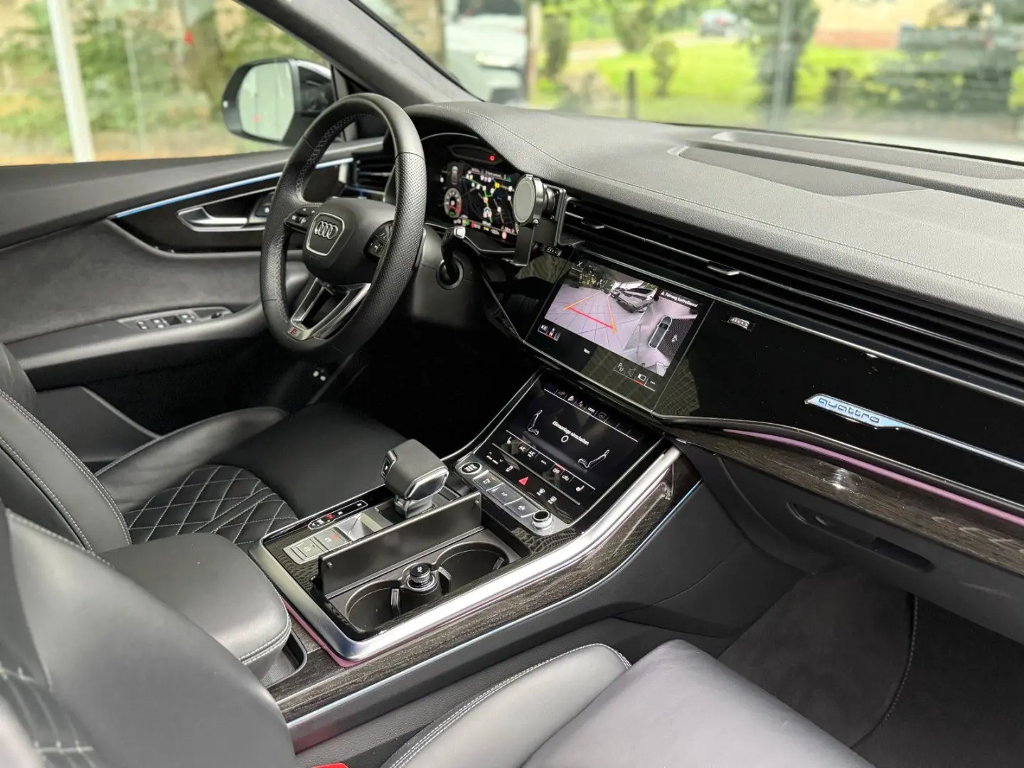 Q8 60 TFSIe S LINE NAVI K-360 B&O S-CLOSE 22ZOLL