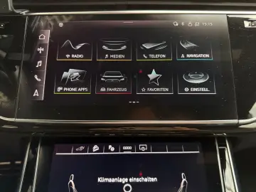 Q8 60 TFSIe S LINE NAVI K-360 B&O S-CLOSE 22ZOLL