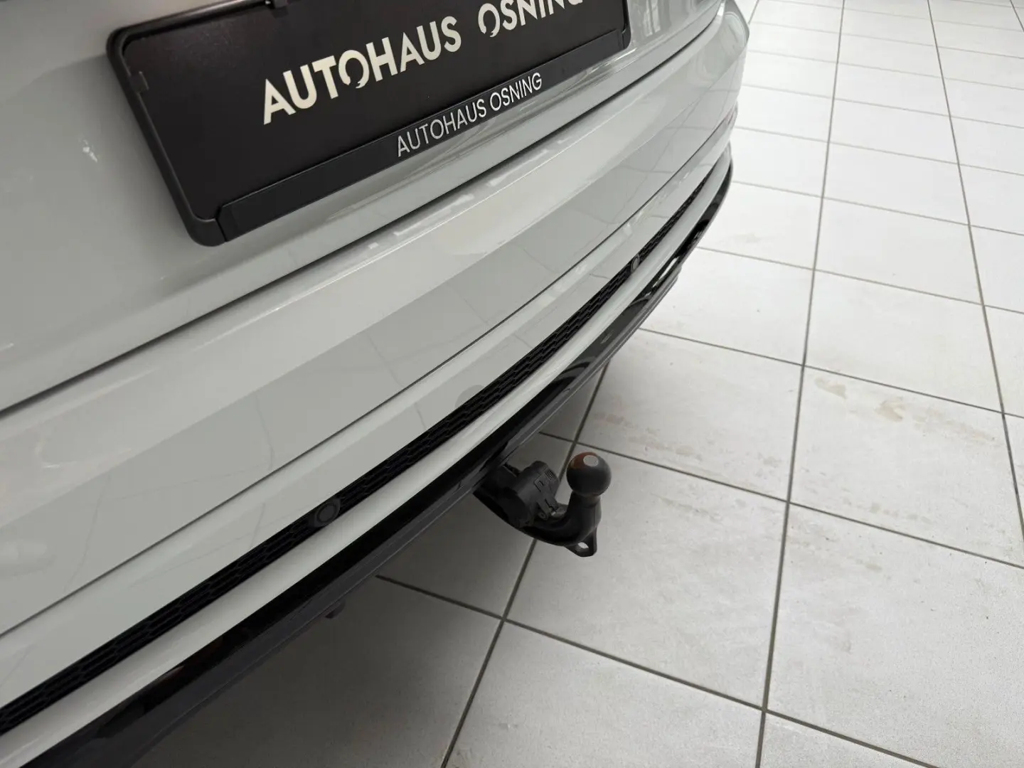 Q8 60 TFSIe S LINE NAVI K-360 B&O S-CLOSE 22ZOLL