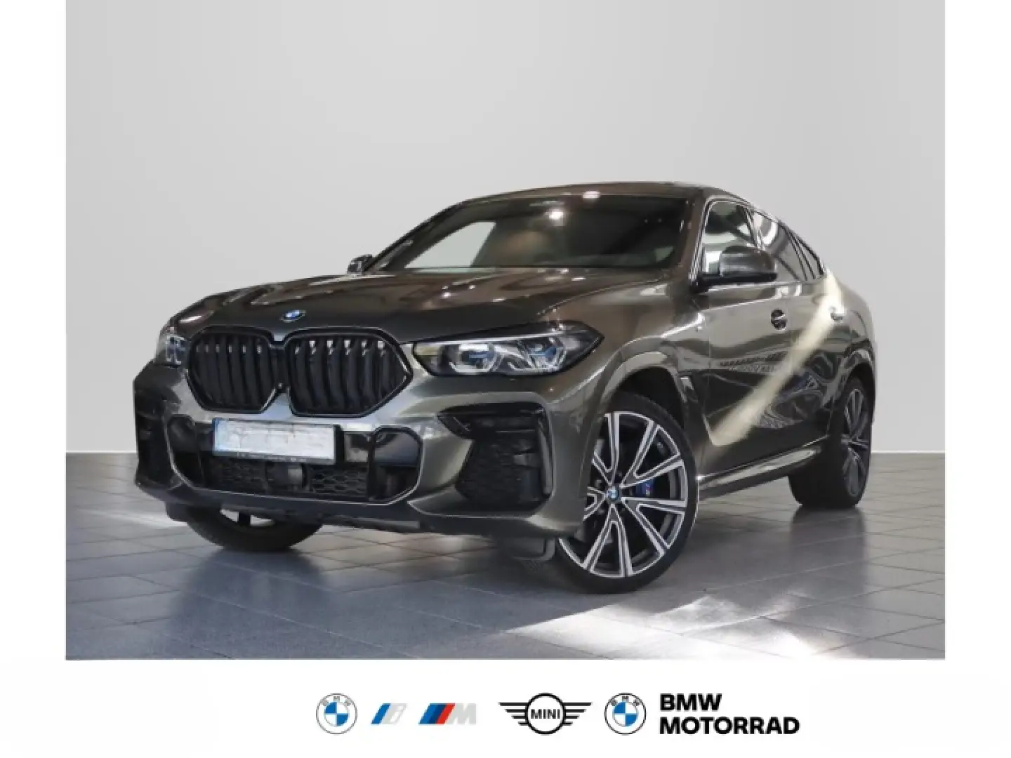 BMW X6 xDrive40d M Sport Panno Head-UP  22  LM
