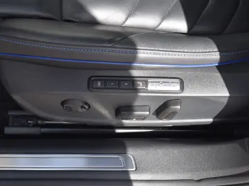 VW Arteon SB R TSI 4MOTION DSG
