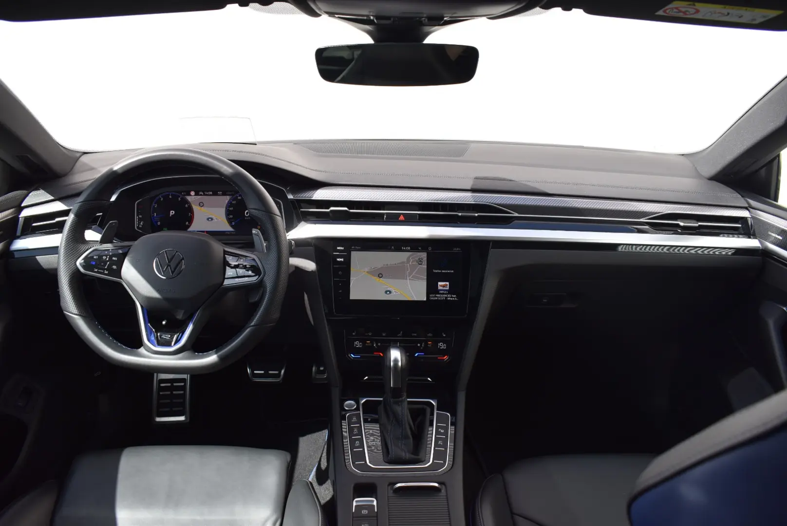 VW Arteon SB R TSI 4MOTION DSG