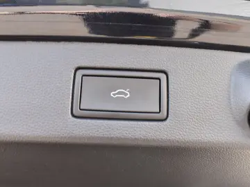 VW Arteon SB R TSI 4MOTION DSG