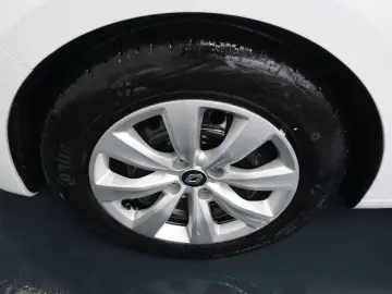 RENAULT CLIO 1.0 SCe 65 Authentic