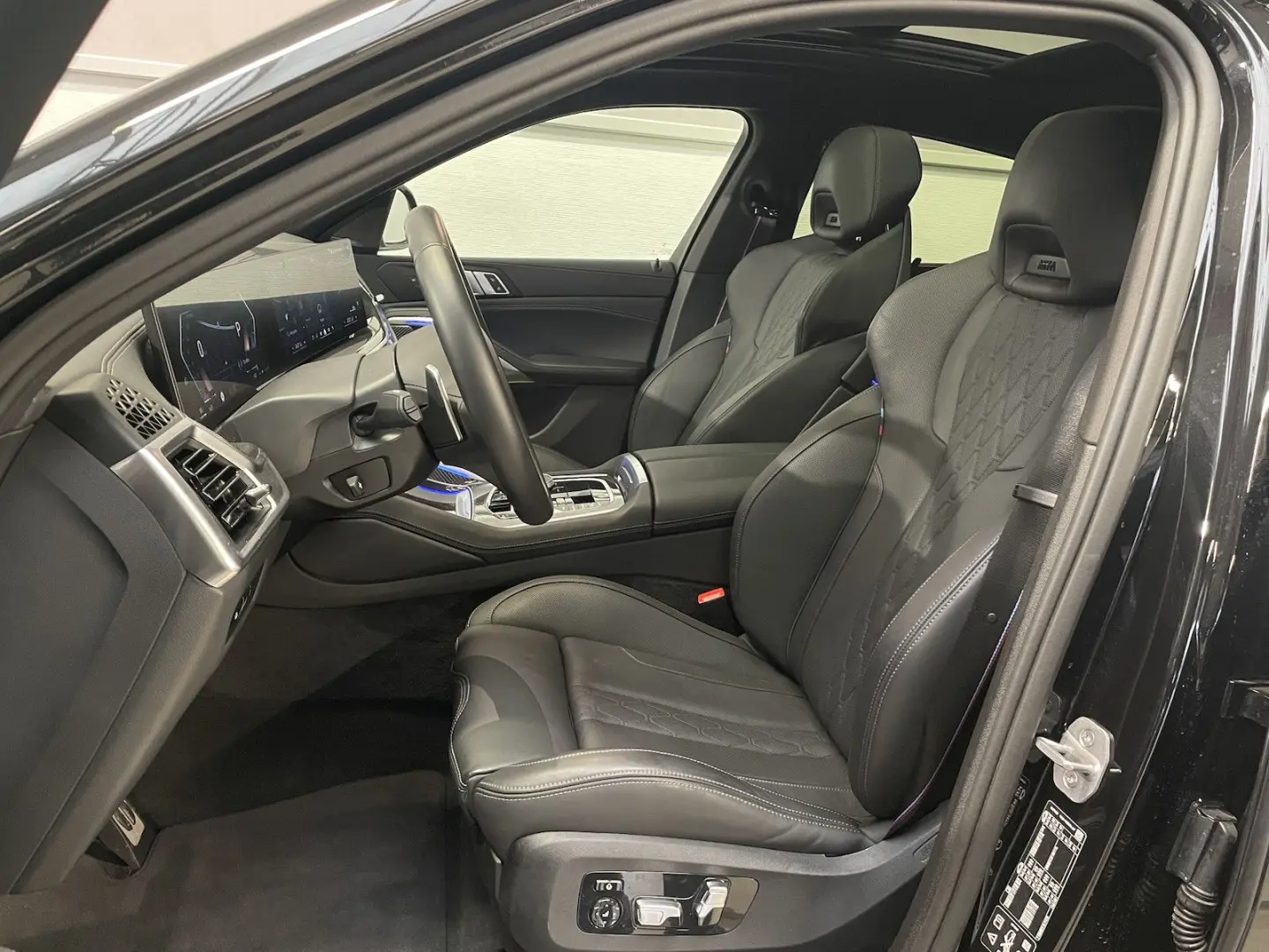 BMW X6 30d xDrive M Sport Pro M-Sitze Soft-Close Pano