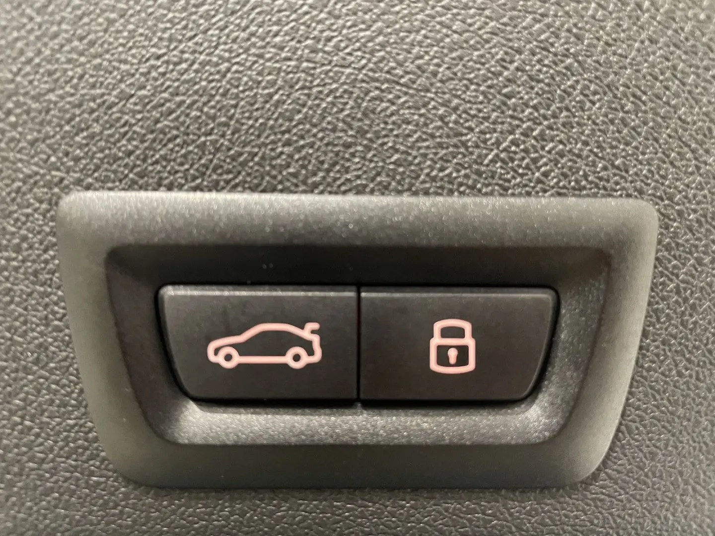 BMW X6 30d xDrive M Sport Pro M-Sitze Soft-Close Pano