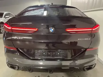 BMW X6 30d xDrive M Sport Pro M-Sitze Soft-Close Pano