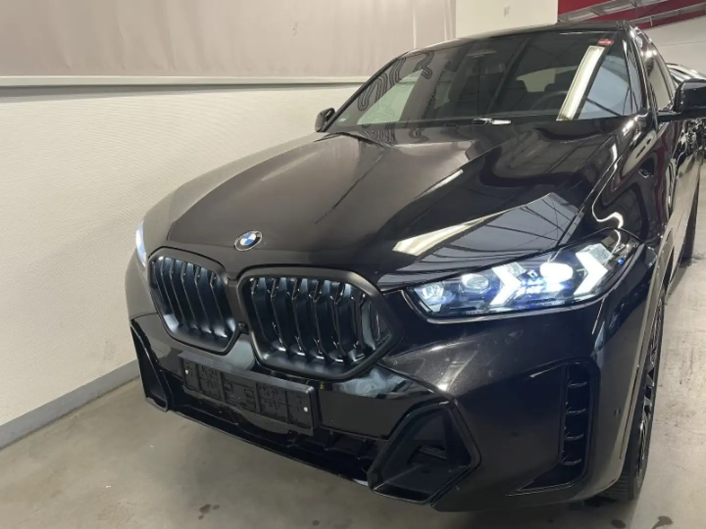 BMW X6 30d xDrive M Sport Pro M-Sitze Soft-Close Pano