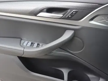 X4 xDrive30i M Sport AHK Kamera Laserlicht ACC S