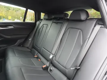 X4 xDrive30i M Sport AHK Kamera Laserlicht ACC S