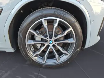 X4 xDrive30d AT M Sportpaket Innovationsp. AHK