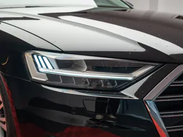 Audi A8 L