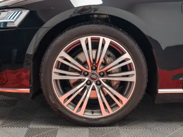 Audi A8 L