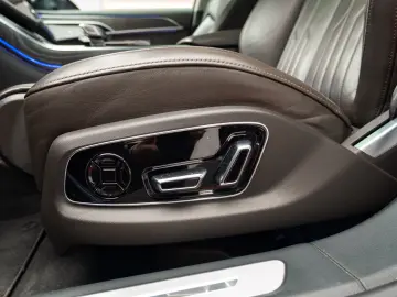 Audi A8 L