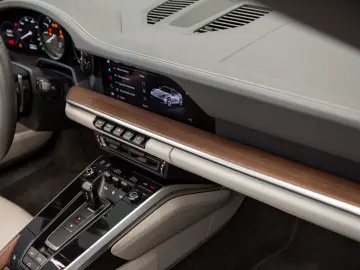 Porsche 911 Carrera Cabriolet 3.0 PDK