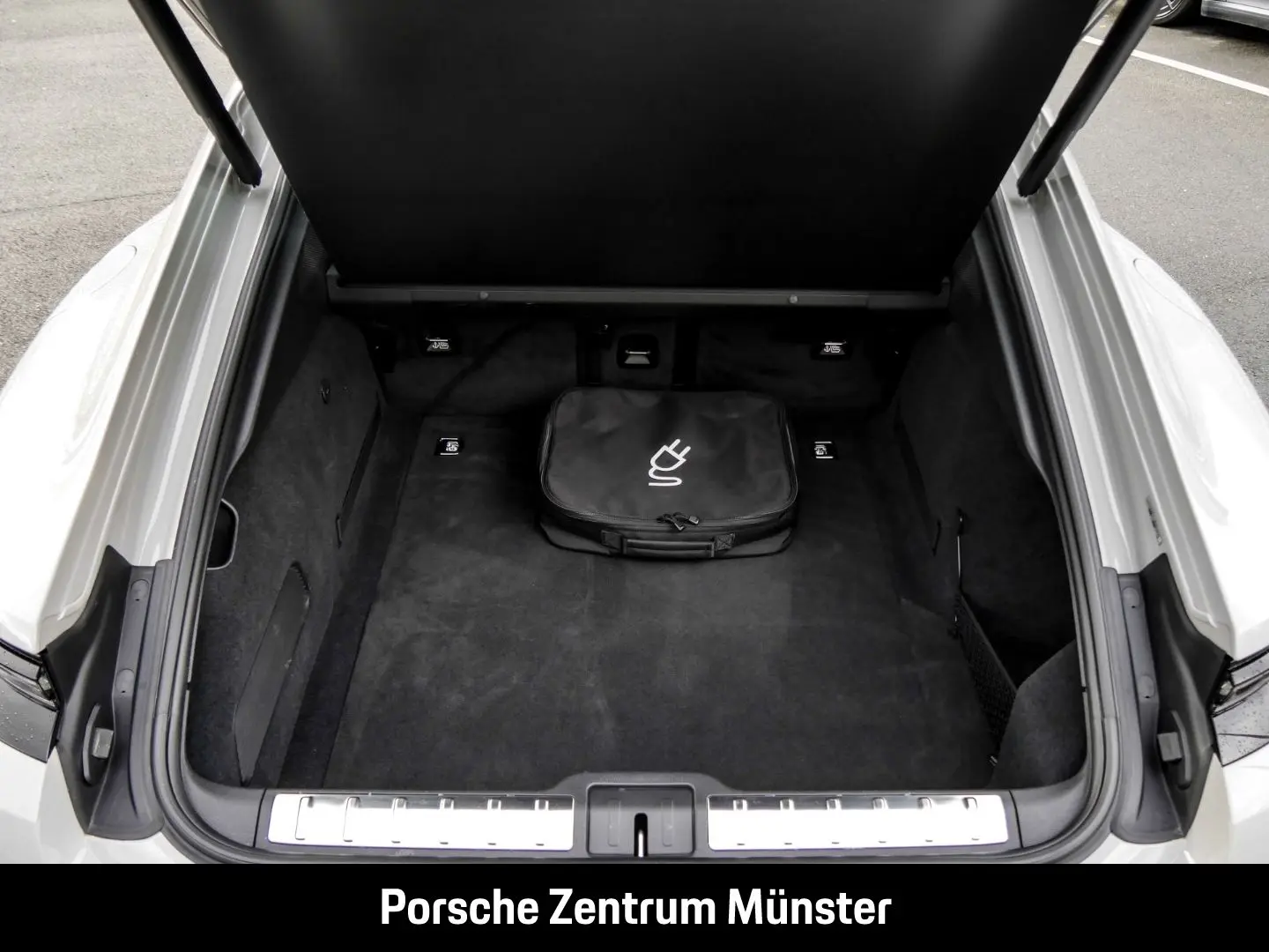 Panamera 4 E-Hybrid Head-Up Soft-Close BOSE LED