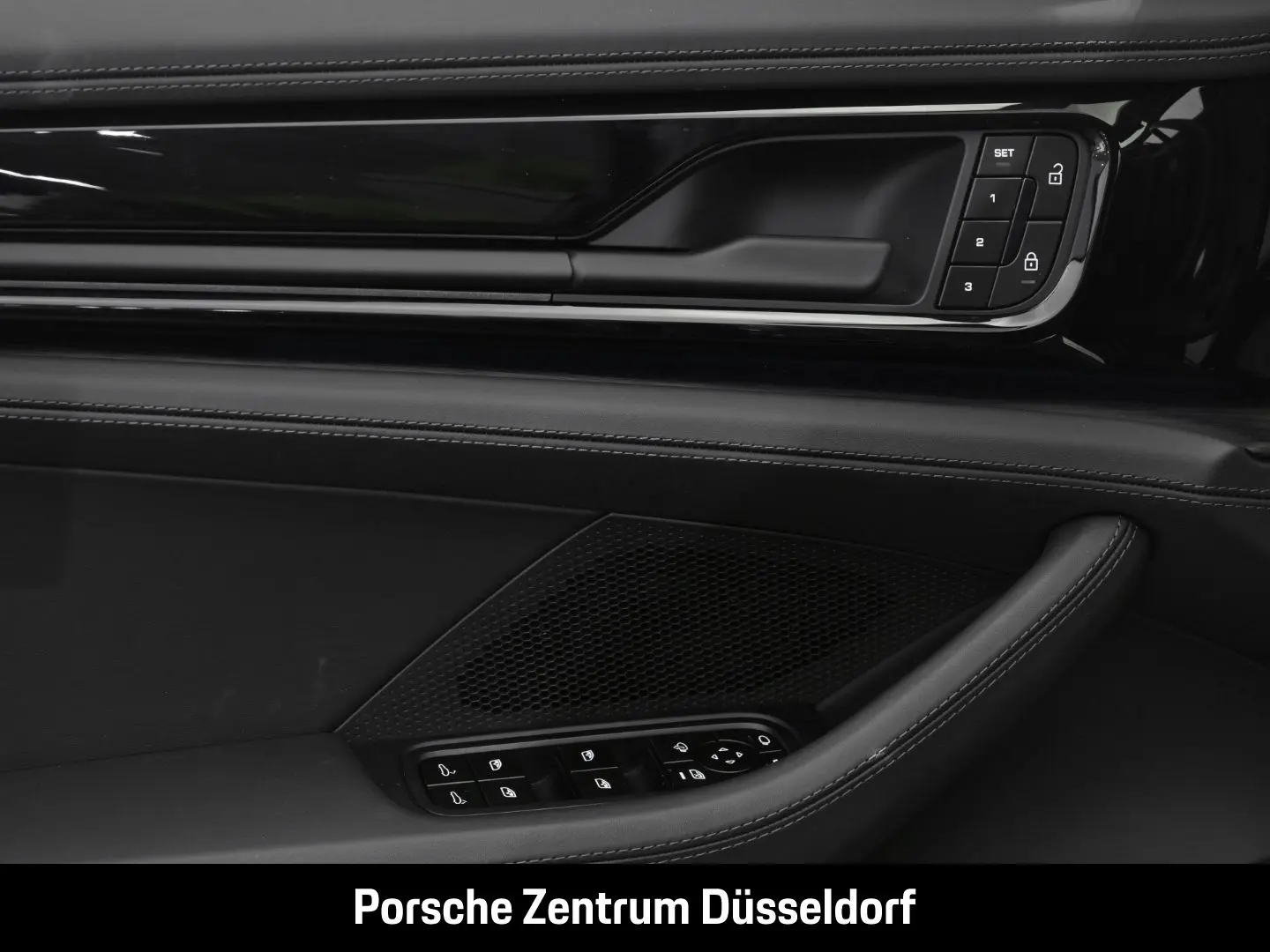 Panamera 4 HA-Lenkung InnoDrive Head-Up BOSE LED