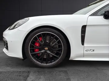 Panamera GTS Pano Carbon Sport Chrono Sport Des.