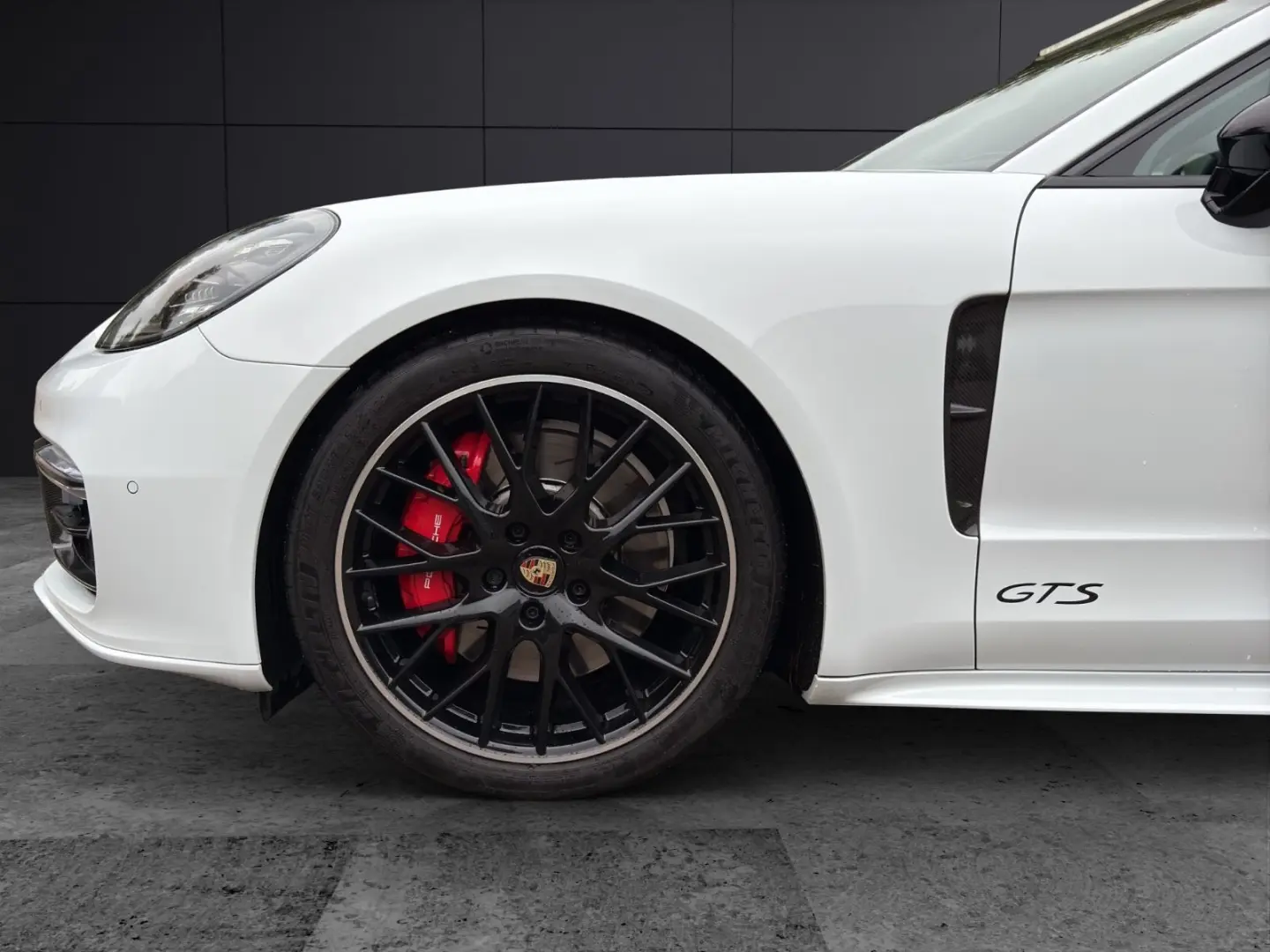 Panamera GTS Pano Carbon Sport Chrono Sport Des.