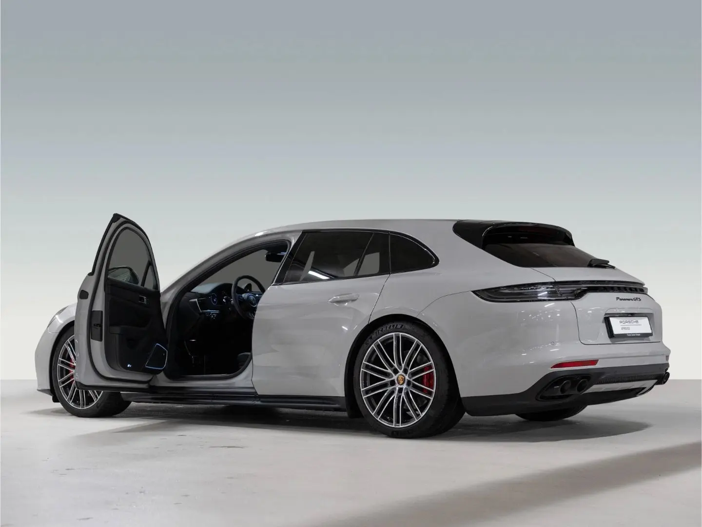 Panamera GTS Sport Turismo BOSE Surround View