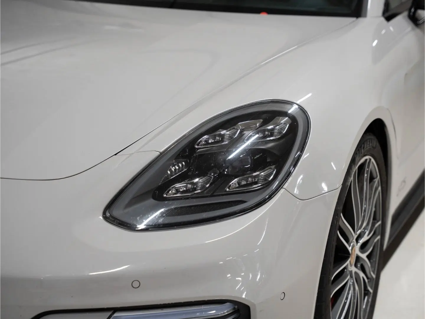 Panamera GTS Sport Turismo BOSE Surround View