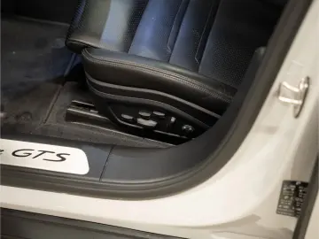 Panamera GTS Sport Turismo BOSE Surround View