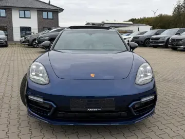 Panamera 4E-Hybrid Sport Turismo   Sport Pack
