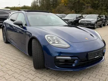 Panamera 4E-Hybrid Sport Turismo   Sport Pack