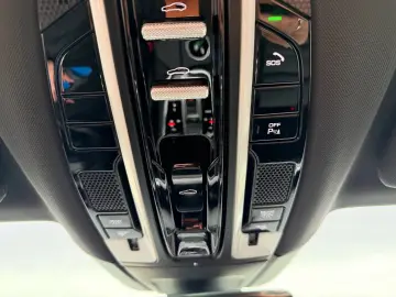 Panamera 4E-Hybrid Sport Turismo   Sport Pack