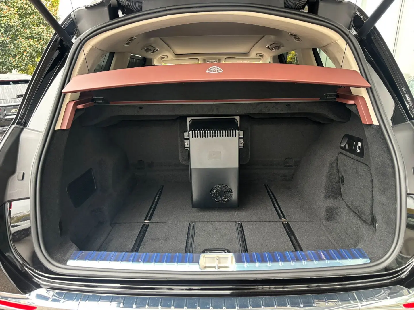 Mercedes-Maybach GLS 600 FIRST CLASS DESIGNO