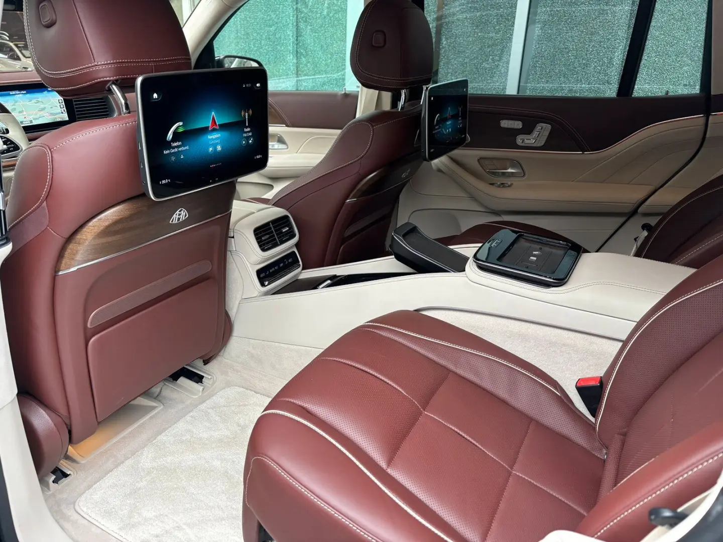 Mercedes-Maybach GLS 600 FIRST CLASS DESIGNO