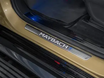 Mercedes GLS 600 Maybach Two-tone First Class FACELIFT