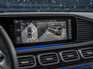 Mercedes GLS 600 Maybach Two-tone First Class FACELIFT