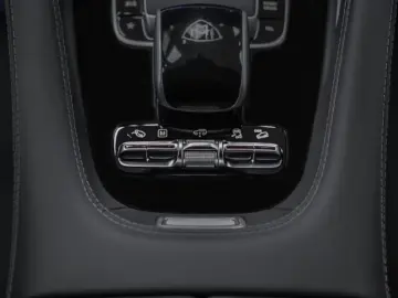 Mercedes GLS 600 Maybach Two-tone First Class FACELIFT