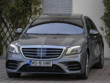 Mercedes-Benz S 560