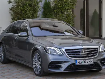 Mercedes-Benz S 560