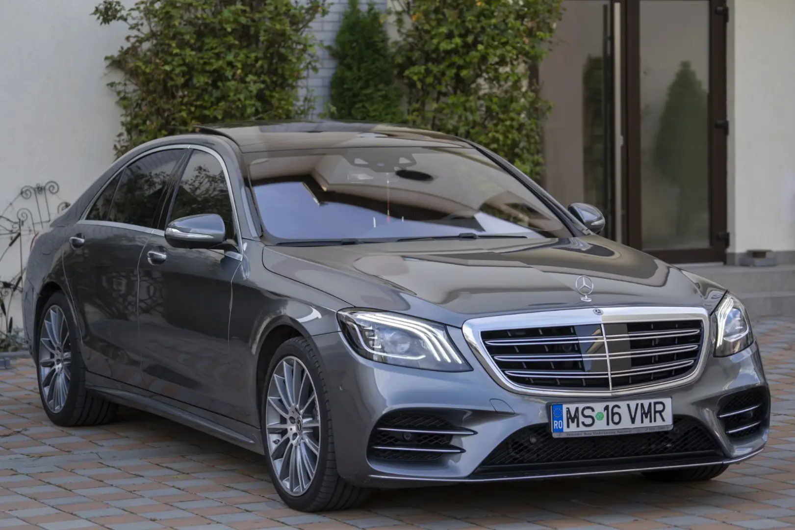 Mercedes-Benz S 560