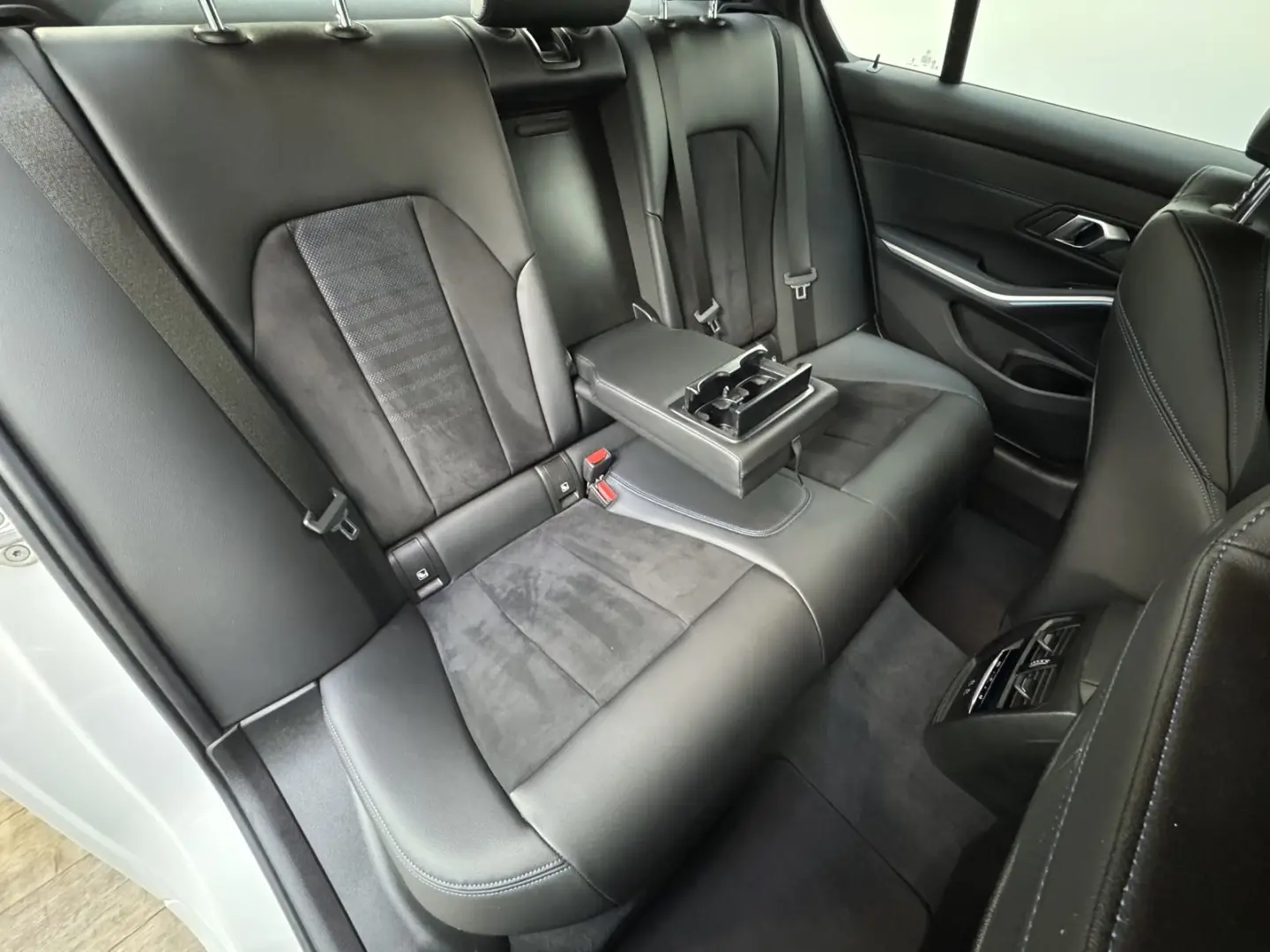 330e M Sportpaket eSitze Kamera Widescreen