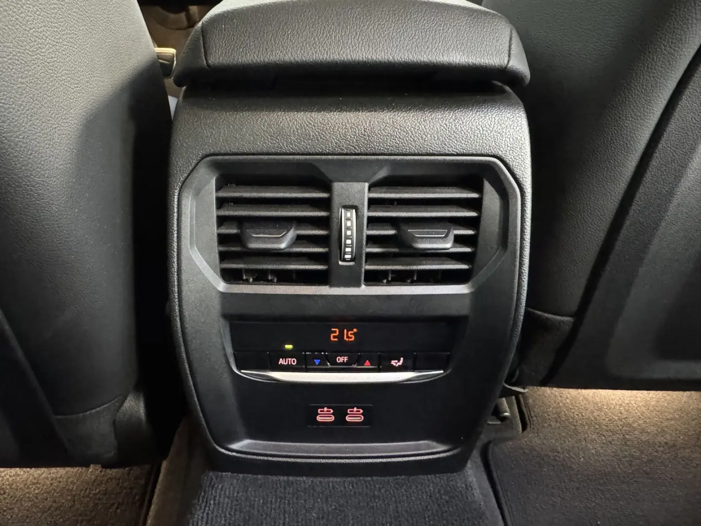 330e M Sportpaket eSitze Kamera Widescreen