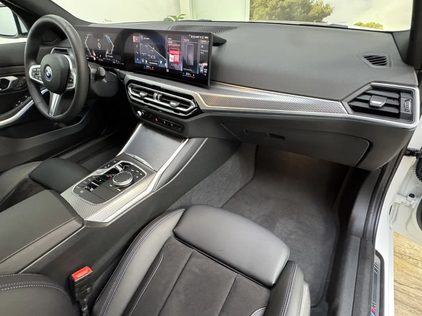 330e M Sportpaket eSitze Kamera Widescreen