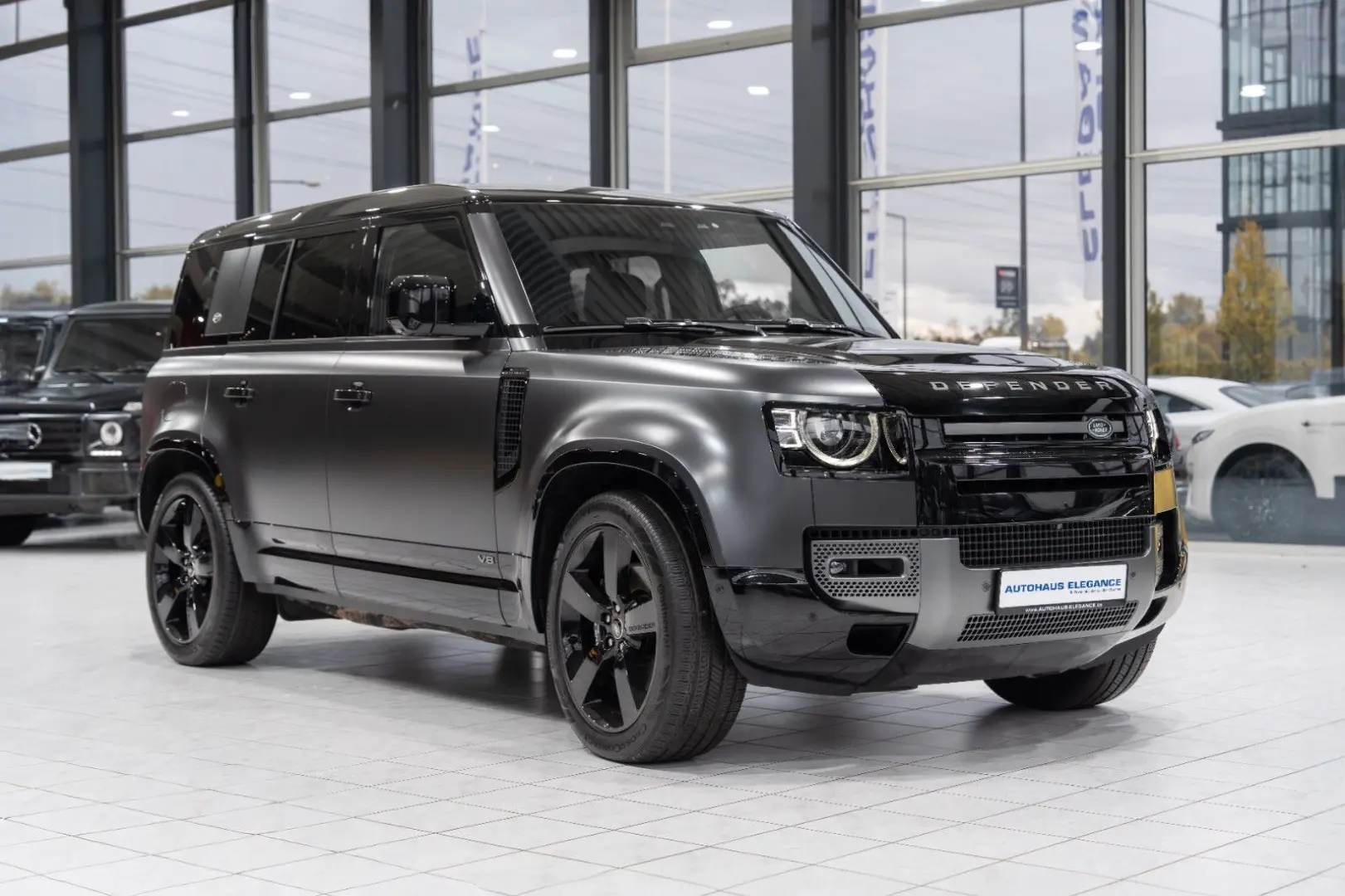 Defender 110 V8 Carpathian Edit. MATRIX MERIDIAN