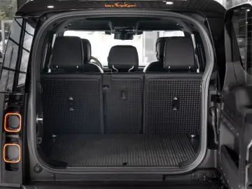 Defender 110 V8 Carpathian Edit. MATRIX MERIDIAN